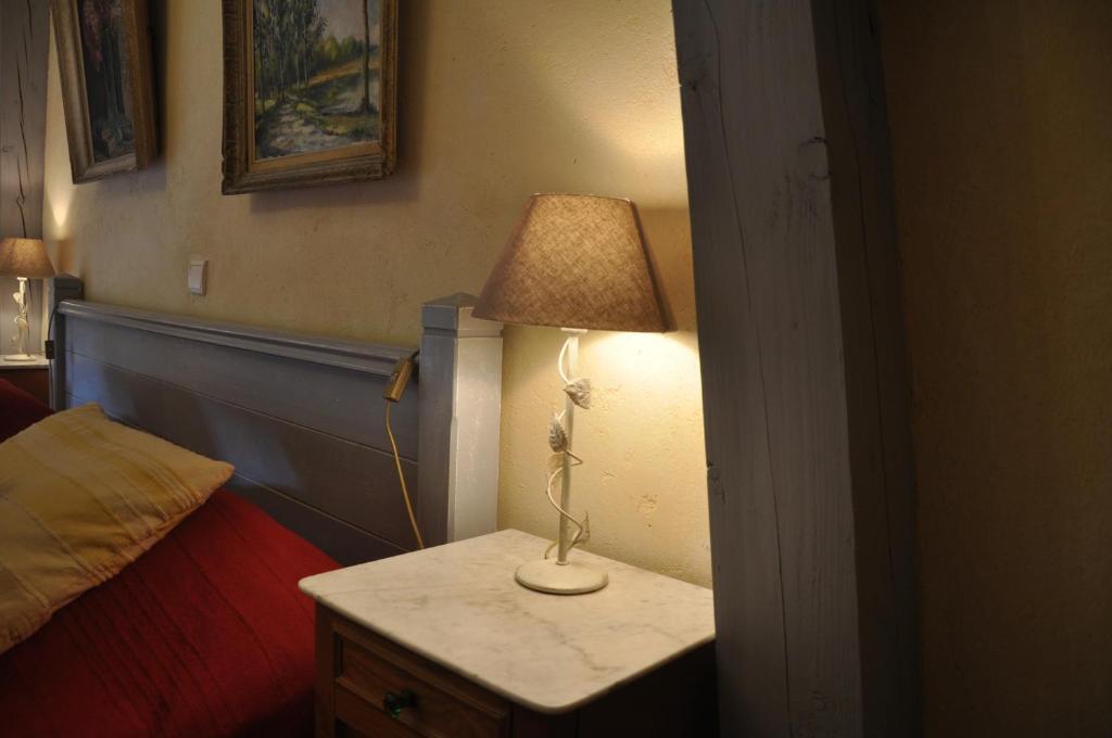Grange De La Herde Bed & Breakfast Camon  Rom bilde